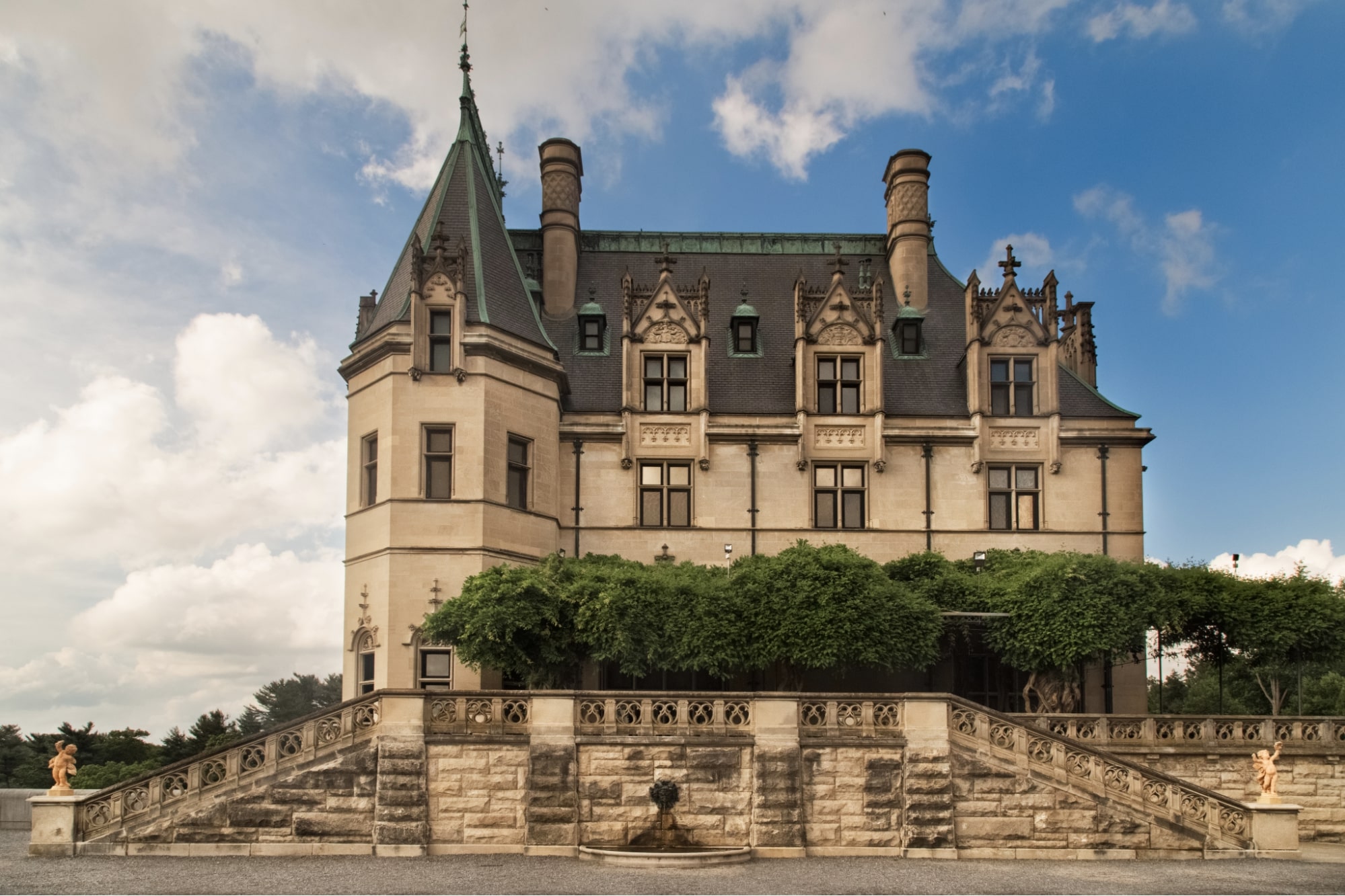 The History Behind the Biltmore Estate & Vanderbilt Family